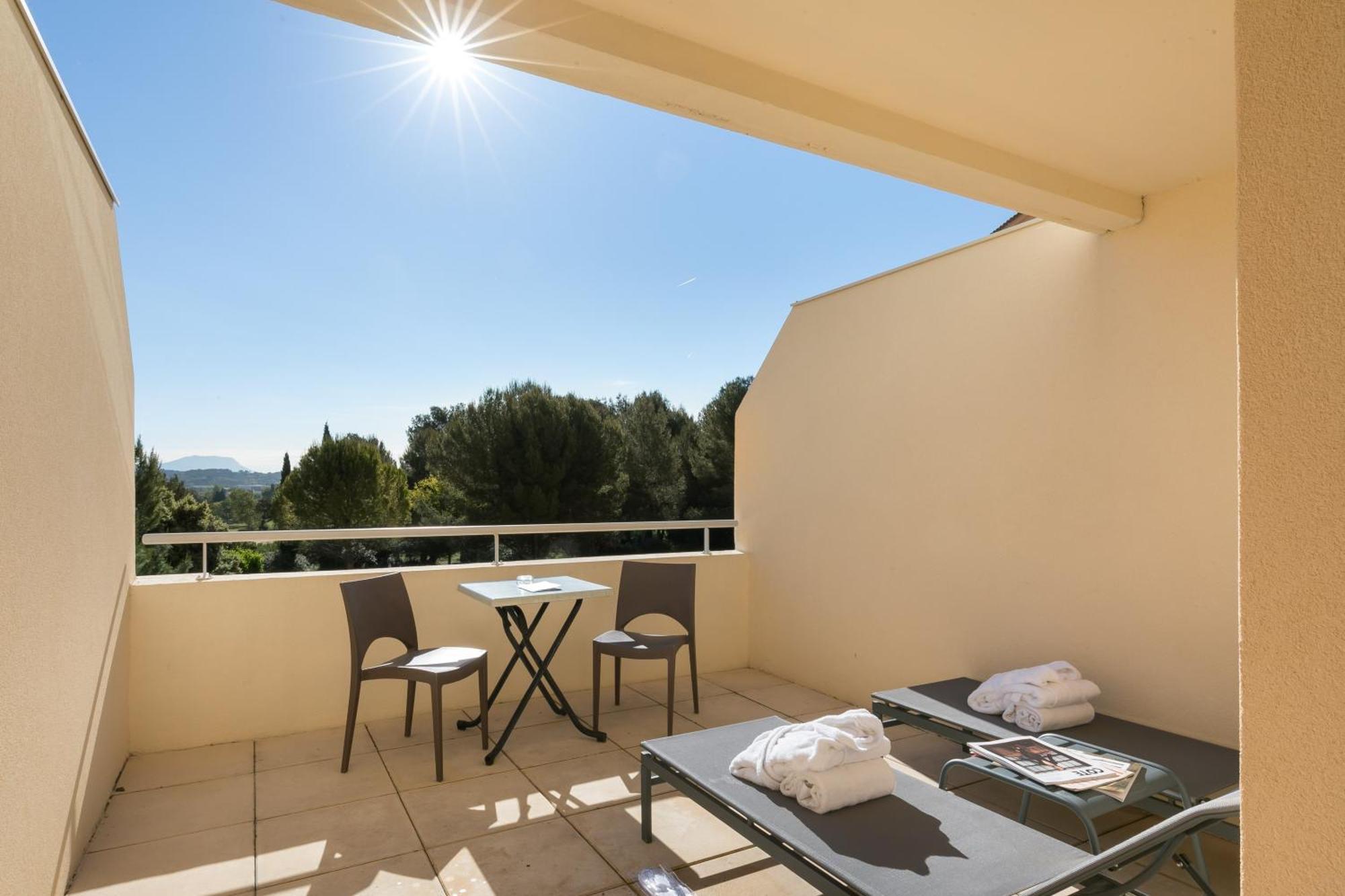 Hotel Birdy By Happyculture Aix-en-Provence Exterior photo