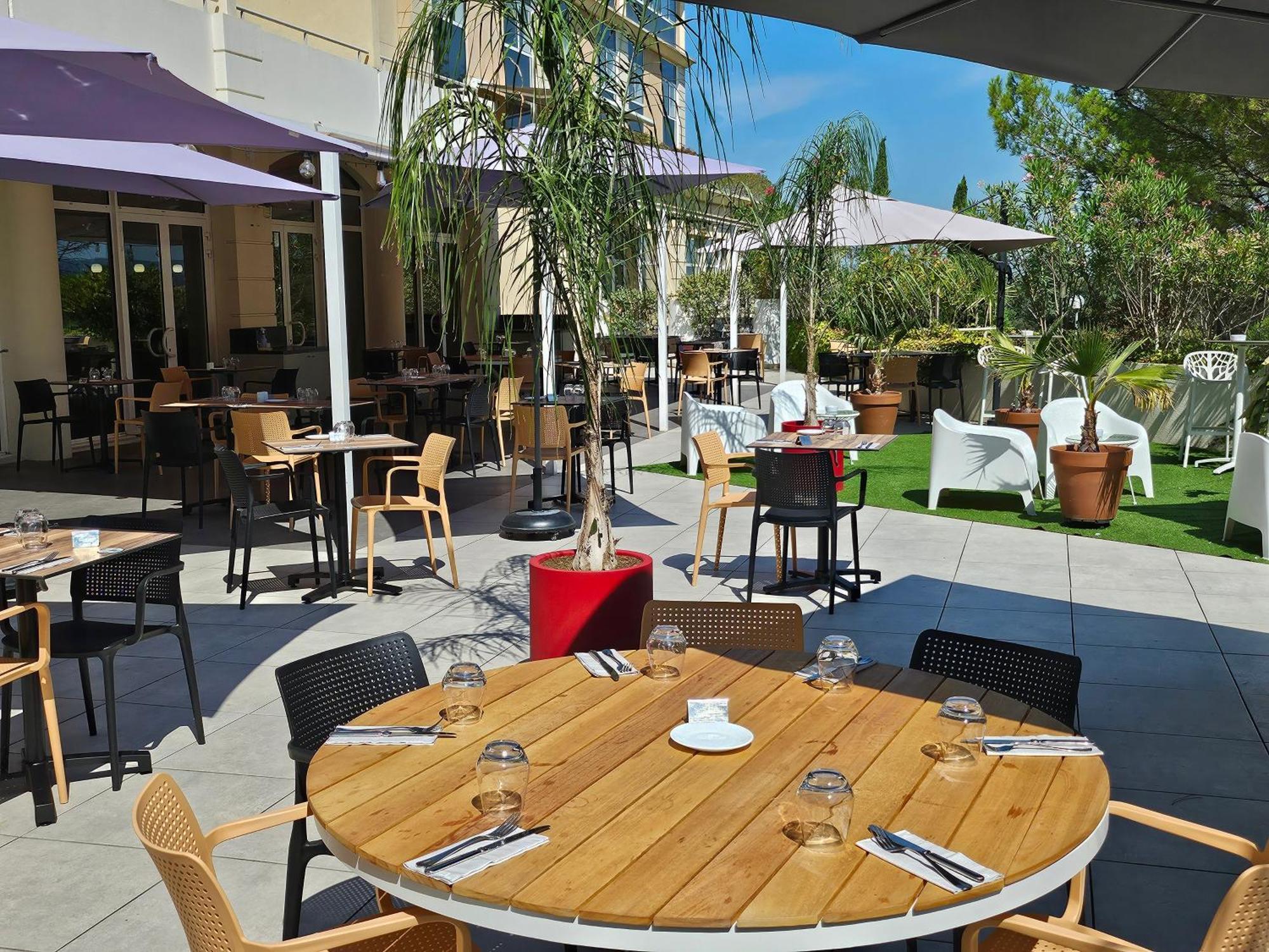 Hotel Birdy By Happyculture Aix-en-Provence Exterior photo
